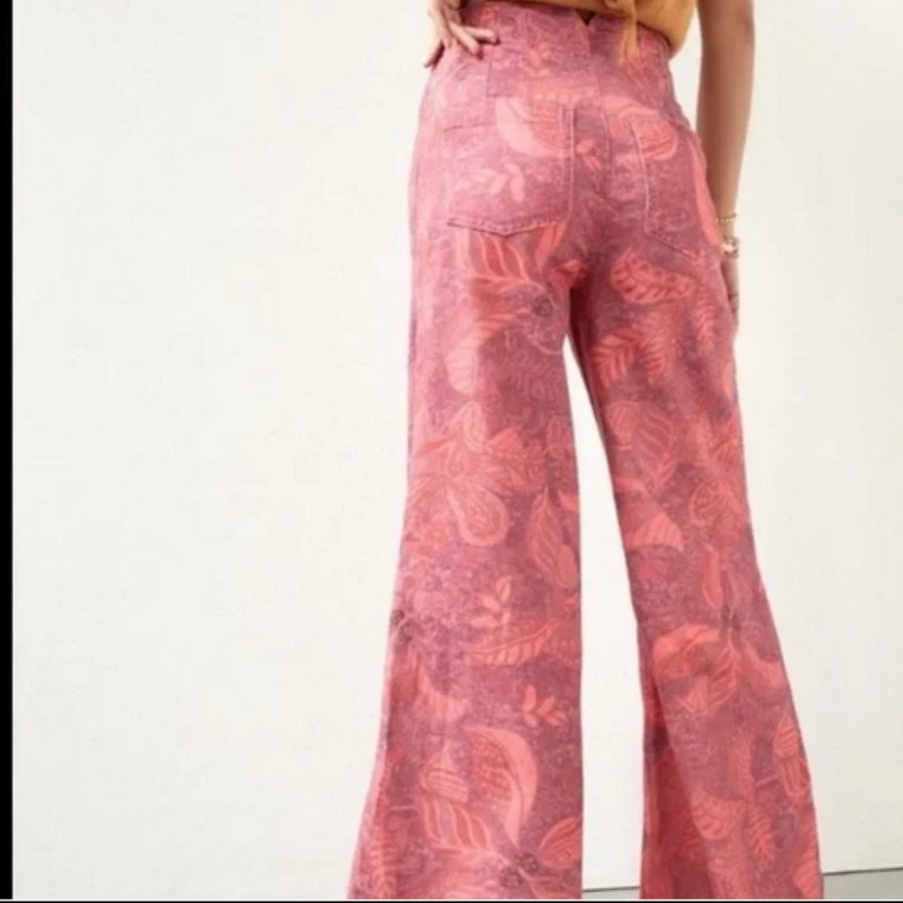 Anthropologie Pilcro 27 NWT The Upper-Case A Wide Leg Jeans Pink Bell Bottoms - Picture 3 of 6